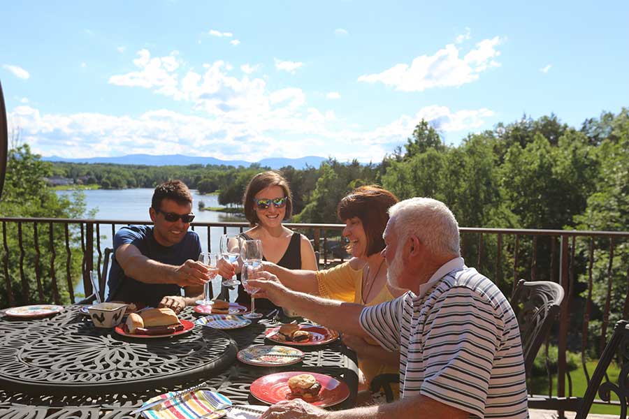 Enjoy a dinner at Sleepy Hollow Lake in Athens NY, toasting the great facilities and services found there.